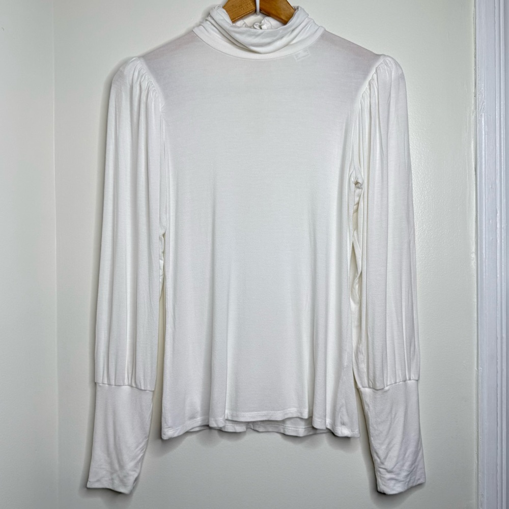 Venus White Turtleneck Puff Sleeve Women’s Size Medium Wide Cuff Victorian Ren